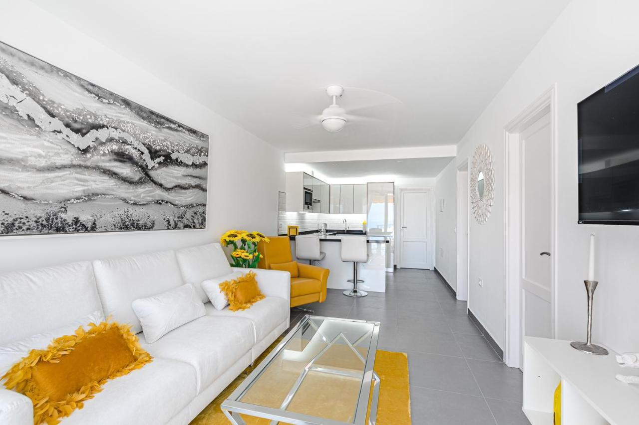 Buenavista Sunflower Apartment In Playa La Arena Puerto de Santiago  Exteriér fotografie