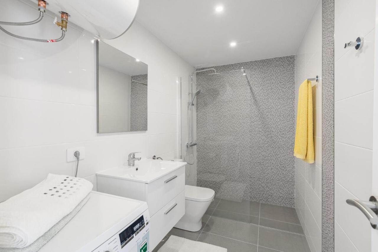 Buenavista Sunflower Apartment In Playa La Arena Puerto de Santiago  Exteriér fotografie