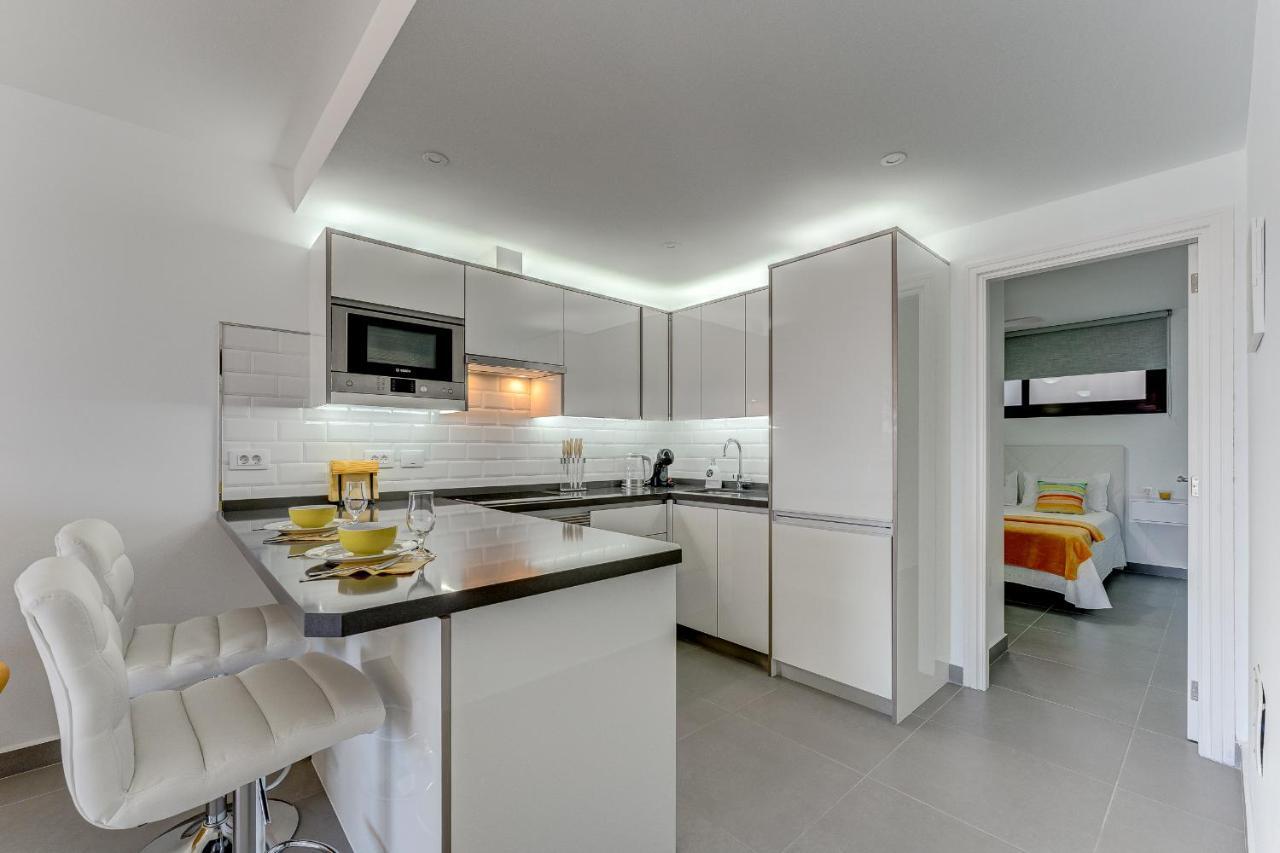 Buenavista Sunflower Apartment In Playa La Arena Puerto de Santiago  Exteriér fotografie